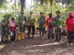 TNI-Polri di Banggai Tanam 500 Bibit Mangrove